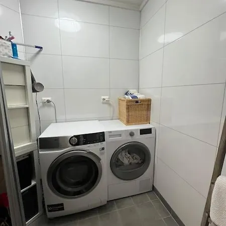 Holiday home Enebolig Pa En Flate Mellom Og Sogne