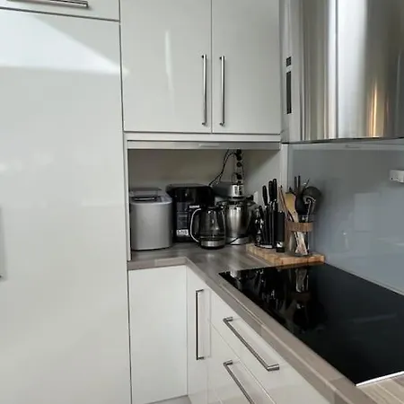 Enebolig Pa En Flate Mellom Og Sogne Holiday home Kristiansand